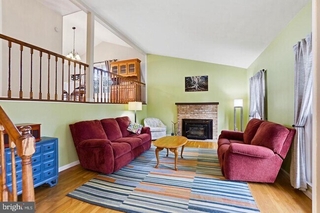 Foto del edificio - 4708 SUMMIT Rd