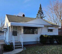 Building Photo - 17637 Prospect St