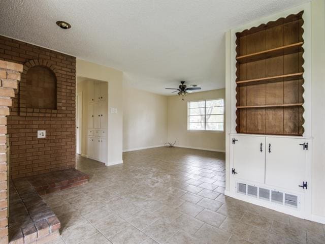 Building Photo - 420 Vicki Pl