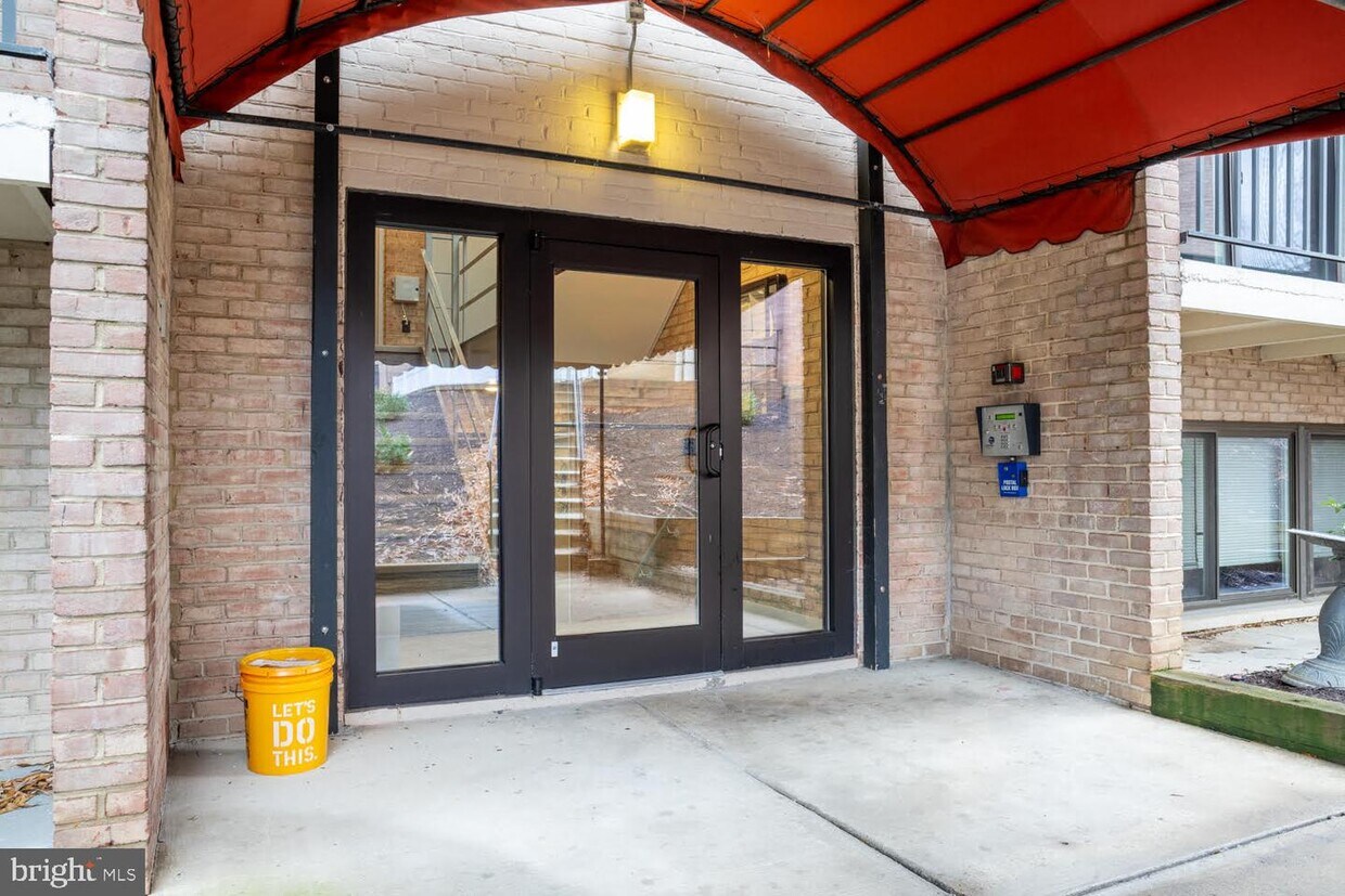 Foto principal - 3200 S 28th St