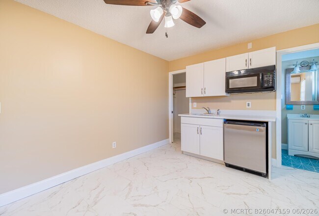 Foto del edificio - 2546 NE Hickory Ave