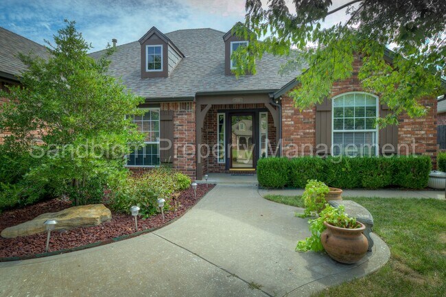Foto del edificio - For Lease | Broken Arrow | Available Now!