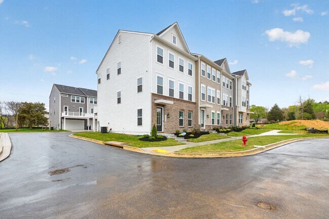 Foto del edificio - 1726 Blacksmith Wy