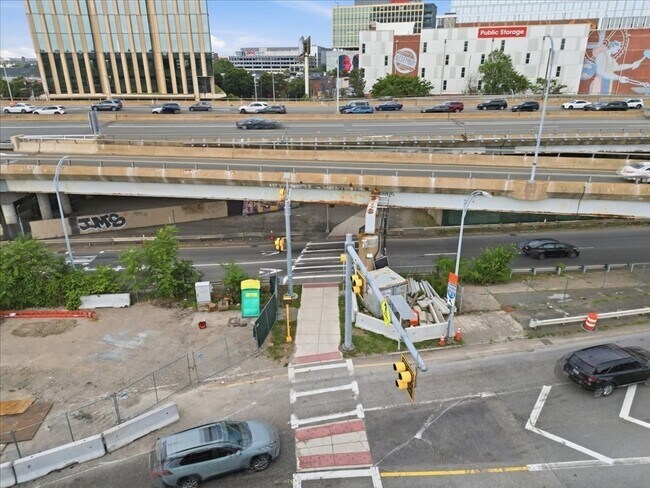 Foto del edificio - 60 Cross St E