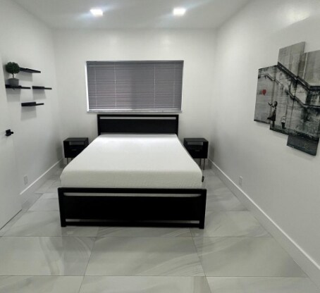 Foto del edificio - 1060 Tyler St