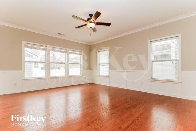 Building Photo - 308 Crossandra Ave