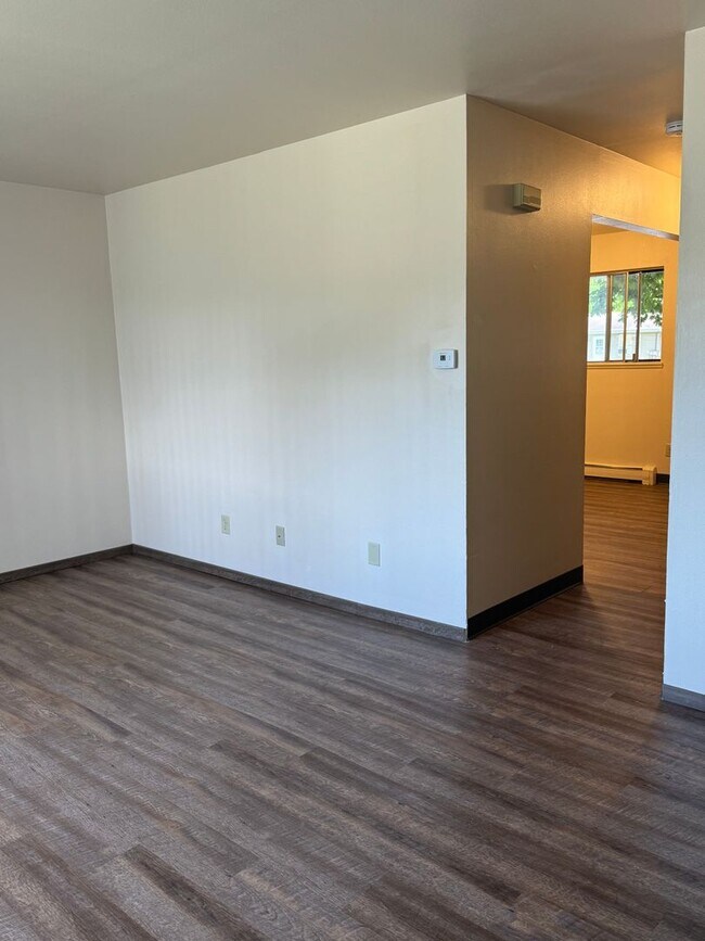 Foto del interior - Stillwell Townhomes