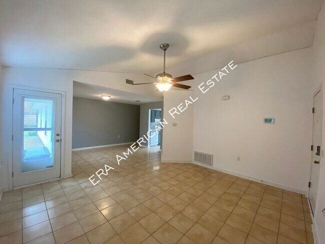 Building Photo - Lighthouse Point S/D