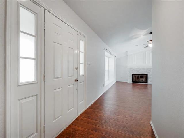 Foto del edificio - 521 Chasewood Dr