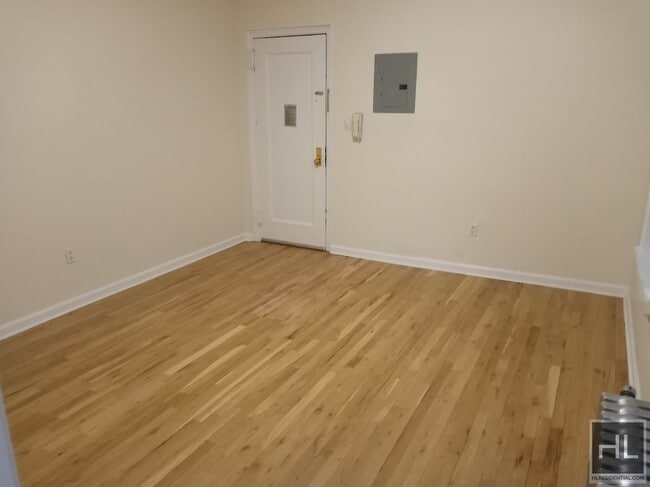 Building Photo - WEST 72 STREET