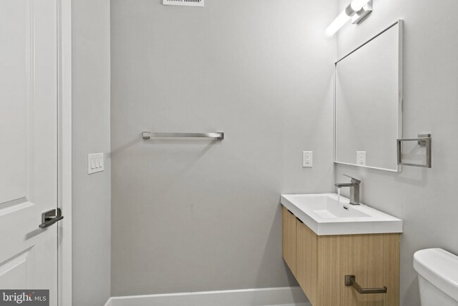 Photo - 2114 N 8th St Apartment