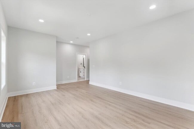 Foto del edificio - 2808 Boswell Ave