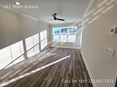 Building Photo - 411 Perry Ave