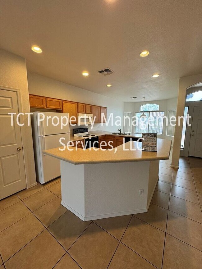Foto del edificio - Wigwam Creek South Beautiful 3 bed/2 bath home
