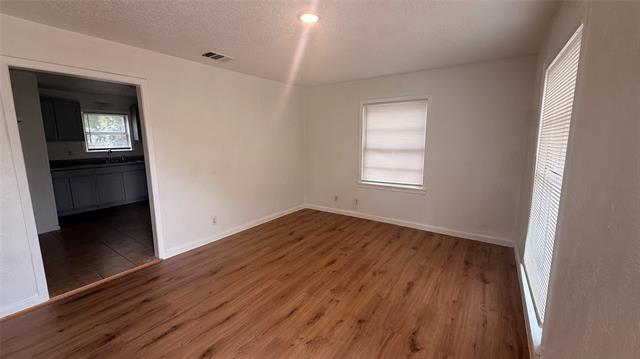 Foto del edificio - 4503 Bradshaw St