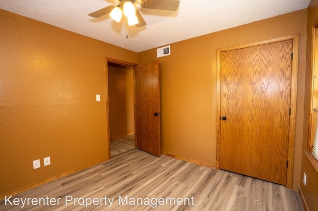 Building Photo - 3 br, 1 bath House - 535 SE Elmhurst Ave