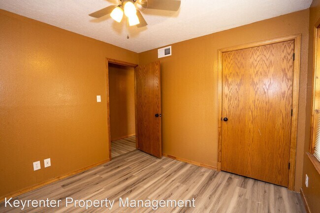 Foto del edificio - 3 br, 1 bath House - 535 SE Elmhurst Ave