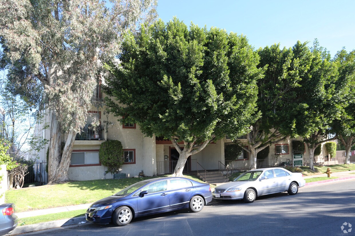 Foto principal - Lemarsh Chatsworth Apartments
