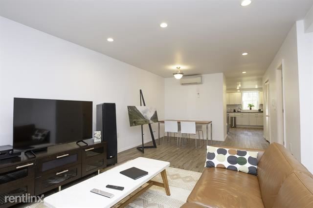 Foto del edificio - 4 br, 2 bath House - 968 Summit Ave