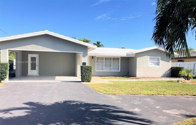 Photo - 3340 NE 17th Way House