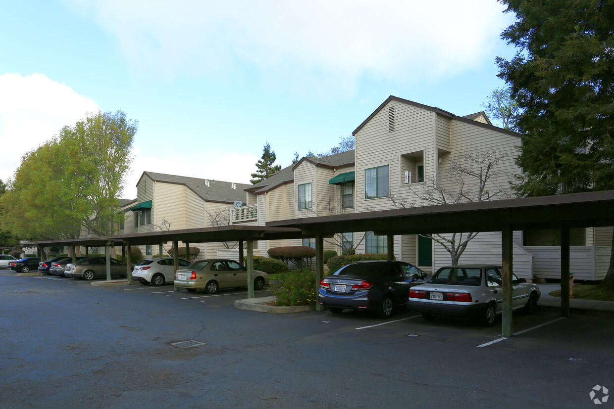 Foto principal - Pickleweed Apartments