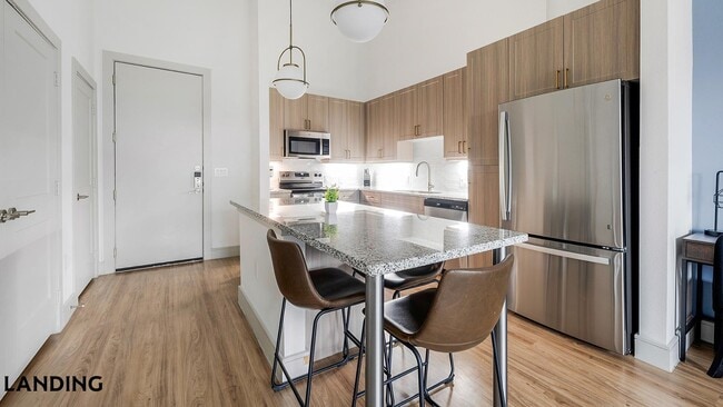 Foto del edificio - 3100 Scofield Ridge Pkwy