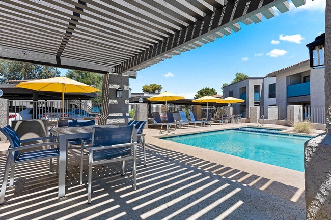 Foto del edificio - The Pointe at South Mountain