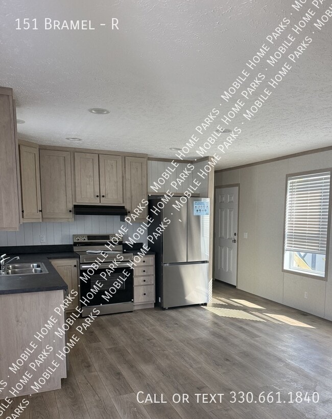 Building Photo - 151 Bramel Dr