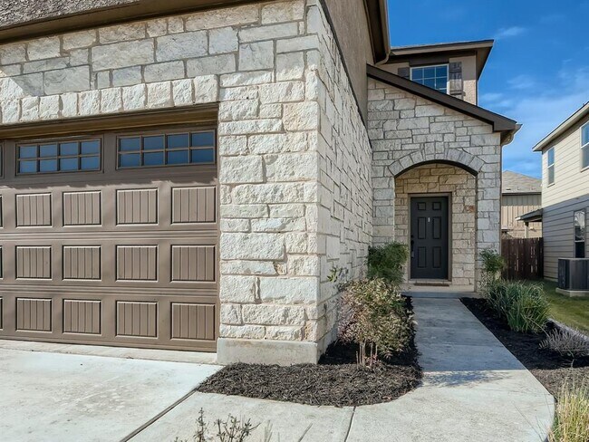 Foto del edificio - 16016 Remington Reserve Way