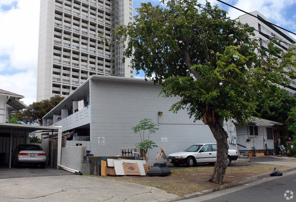 Foto del edificio - 607 Hausten St