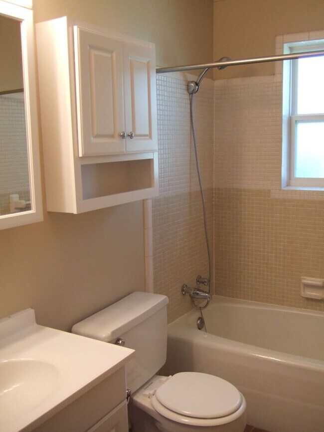 Foto del edificio - Trenton Village