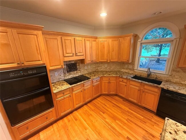 Building Photo - 5230 Fieldwood Dr