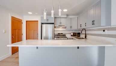 Building Photo - 4403 20th St
