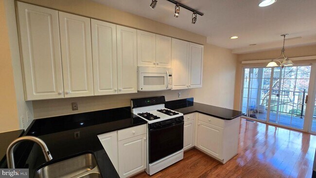 Foto del edificio - 1547 Northern Neck Dr