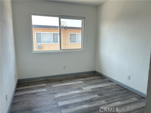 Building Photo - 3060 Vineland Ave
