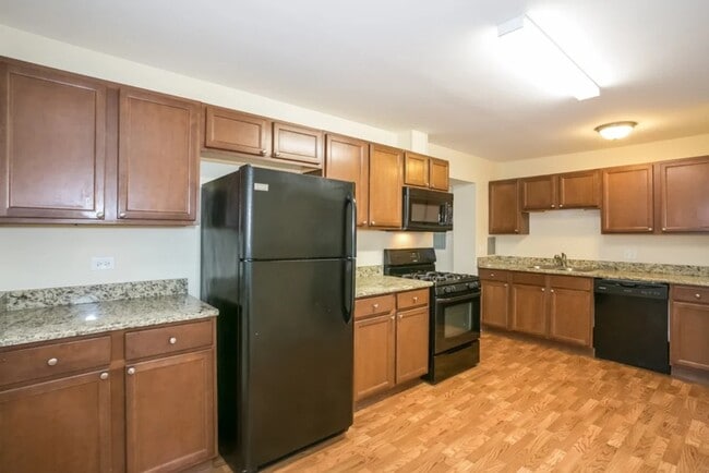 Foto del edificio - 8441 Lockwood Ave