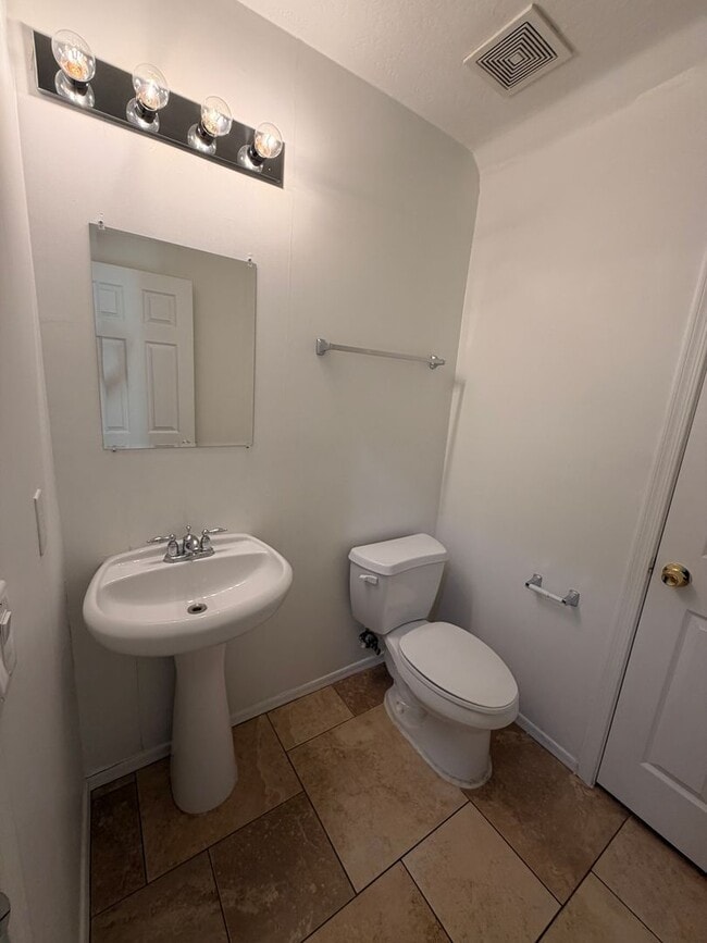 Foto del edificio - Two Story 3Bdm 2.5Ba Tolleson Home