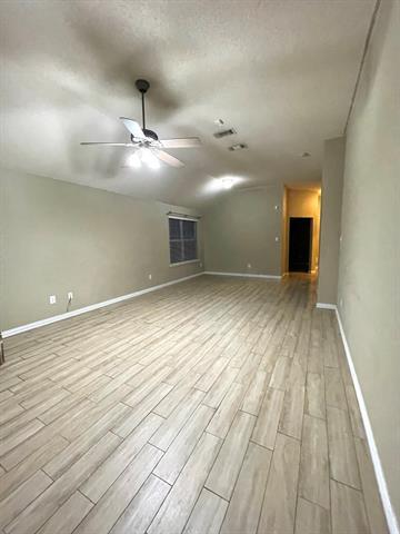 Foto del edificio - 6017 Flintshire Ct