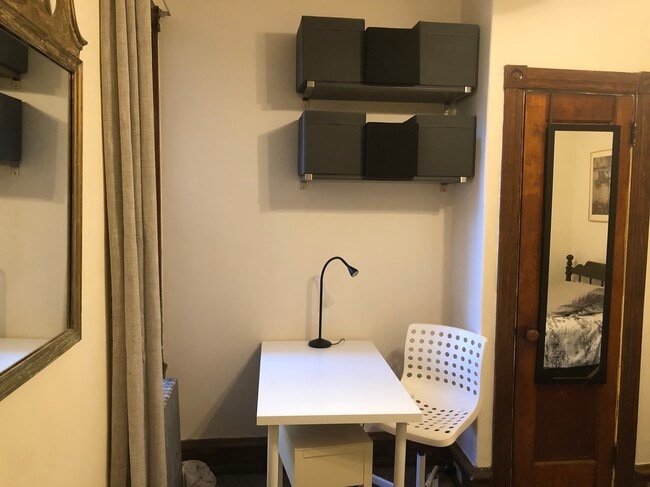 Foto del edificio - 4646 Hazel Ave