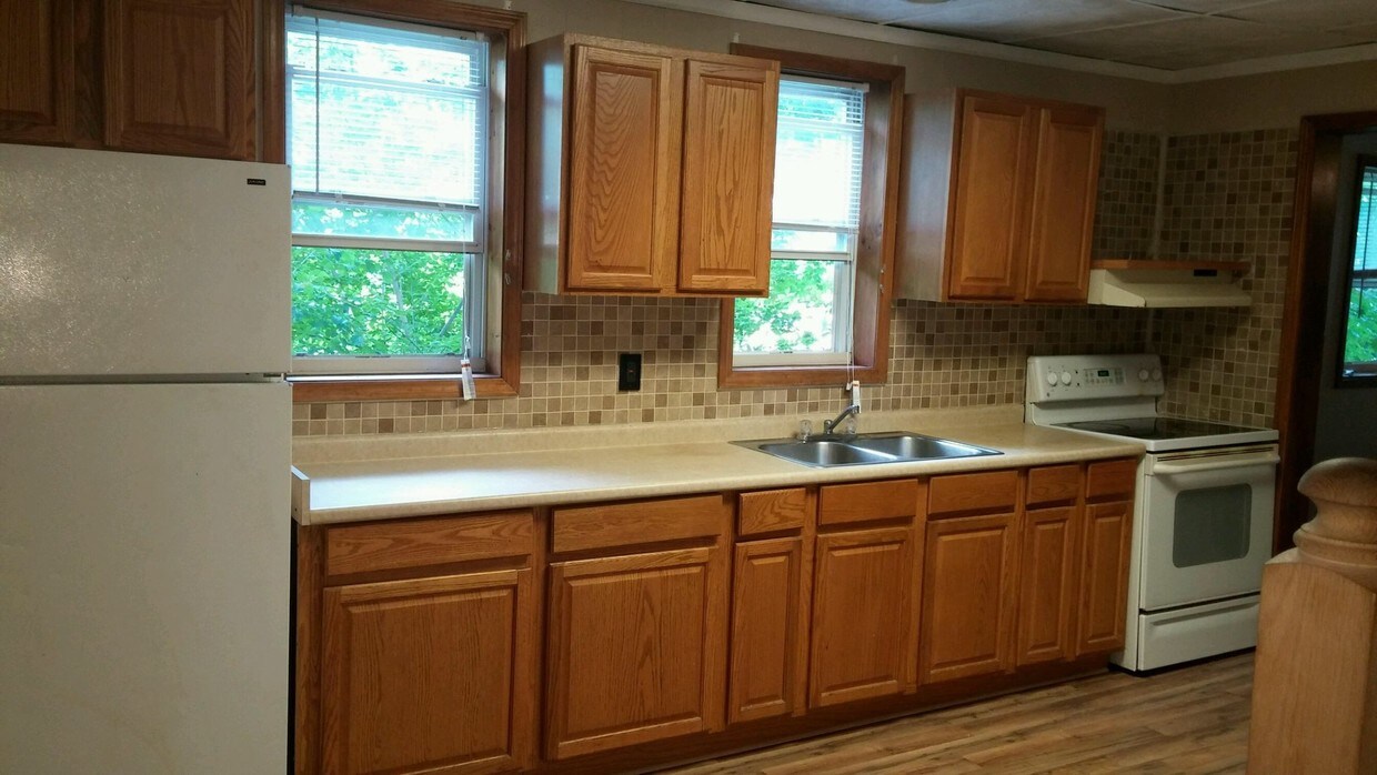 Foto principal - 170 E Flower Ave