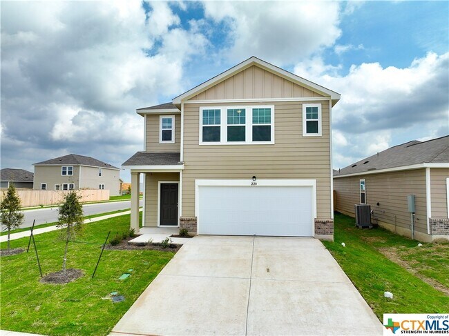 Foto del edificio - 220 Thistle Ln