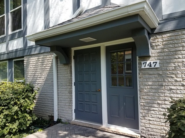Building Photo - 747 Garfield Ave