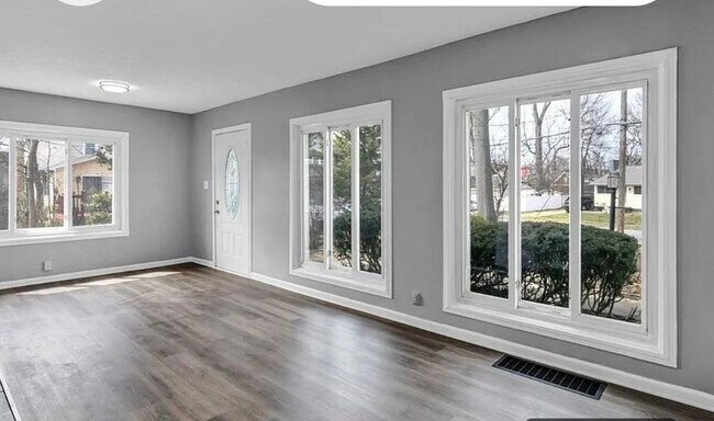 Foto del edificio - 204 Grove Ave