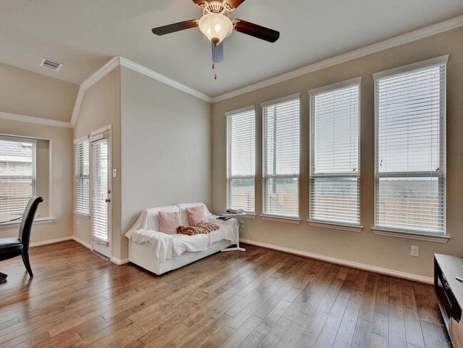 Building Photo - 3229 Cotton Blossom Way