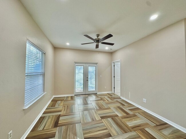 Building Photo - Beautifully Updated 2BR/2BA Corner Lot Home in Mill Pond – Monticello