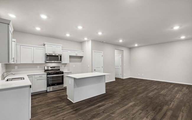 Building Photo - 1441 SW Fielder Pl