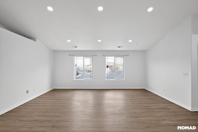 Building Photo - 946 W 630 S