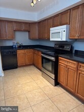 Building Photo - 9249 Byrd Dr