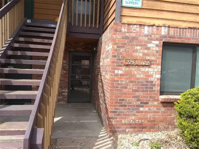 Building Photo - 2255 S Buckley Rd