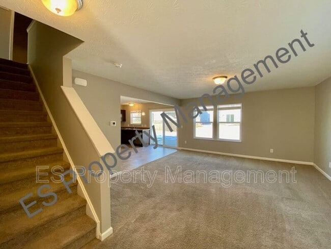Building Photo - 10918 Spirit Dr